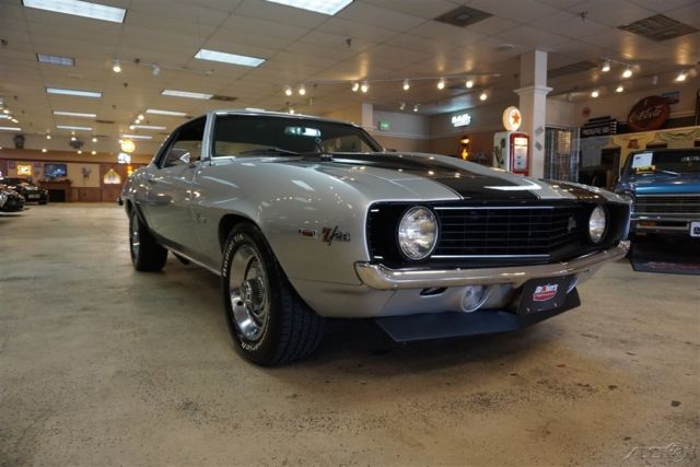 1969 Chevrolet Camaro REAL X-77 Z-28 - photo 2