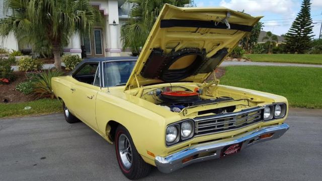 1969 Road Runner all #s match Air Grabber fender tag build sheet buckets console 1969 Plymouth Road Runner
