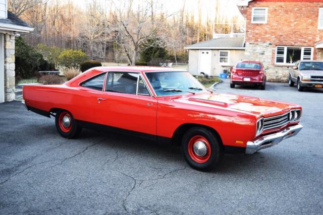 1969 ROAD RUNNER COUPE, 383/4BBL, 4 SPEED, NUMBERS MATCHING RUNS/DRIVES WELL 1969 Plymouth Road Runner COUPE 383 4bl 4-speed
