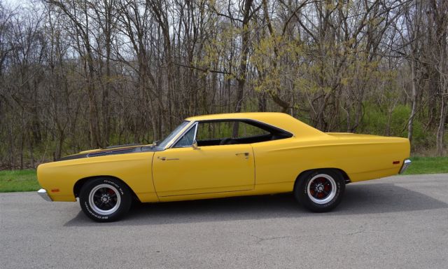 1969 Plymouth Road Runner 2 DOOR HARDTOP - photo 10