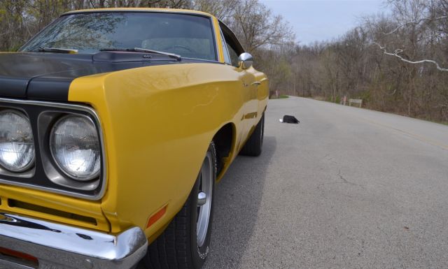 1969 Plymouth Road Runner 2 DOOR HARDTOP - photo 13