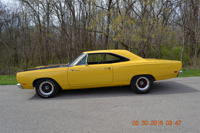1969 Plymouth Road Runner 440 SIX BARREL - photo 11