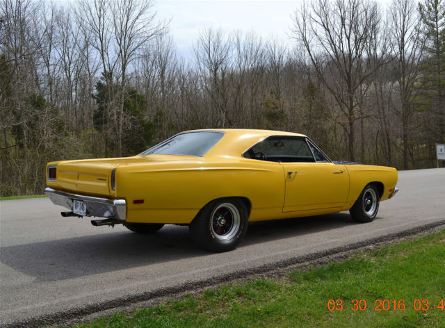 1969 Plymouth Road Runner 440 SIX BARREL - photo 12