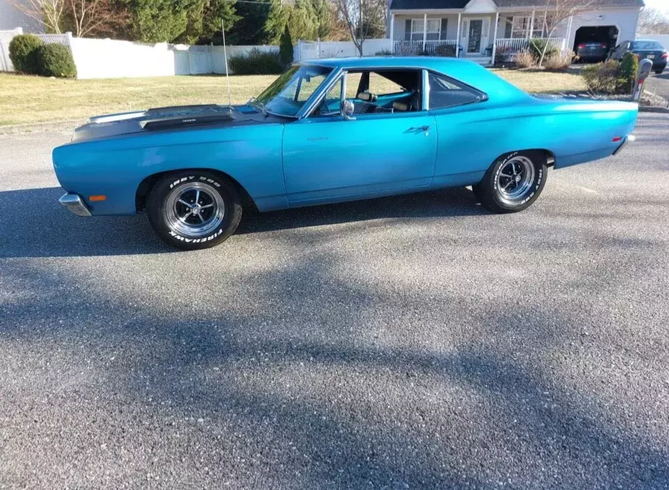 1969 ROADRUNNER Rare RM21 coupe 383 B5 Blue factory AC Car 1969 Plymouth Road Runner Coupe auto Ac car 1 of 227