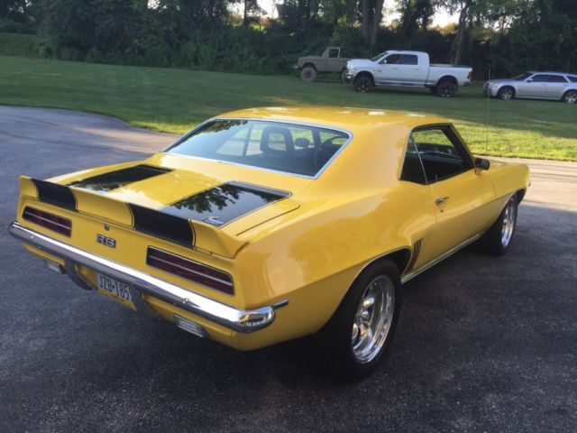 1969 Chevrolet Camaro RS - photo 10