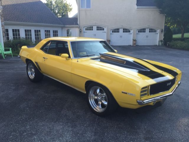 1969 Chevrolet Camaro RS - photo 13