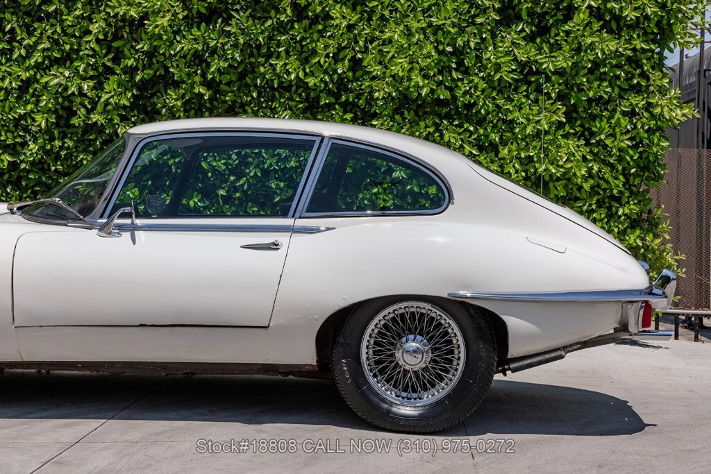 1969 Jaguar XK Series II 2+2 - photo 11
