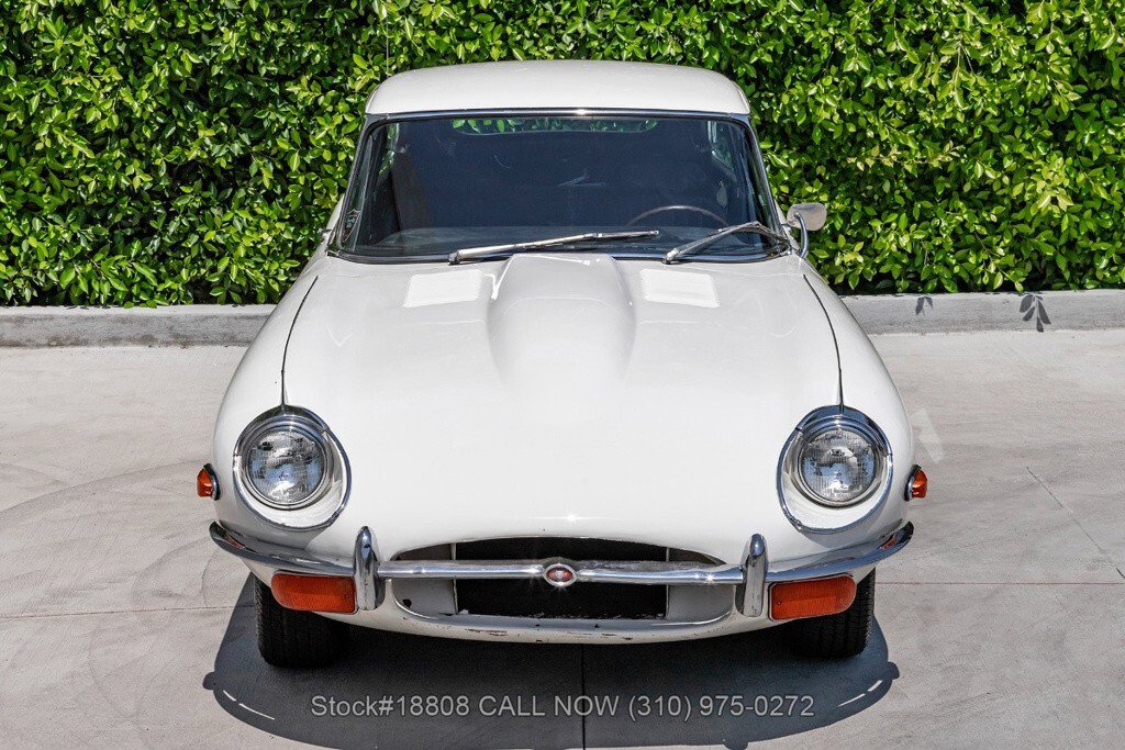 1969 Jaguar XK Series II 2+2 - photo 2