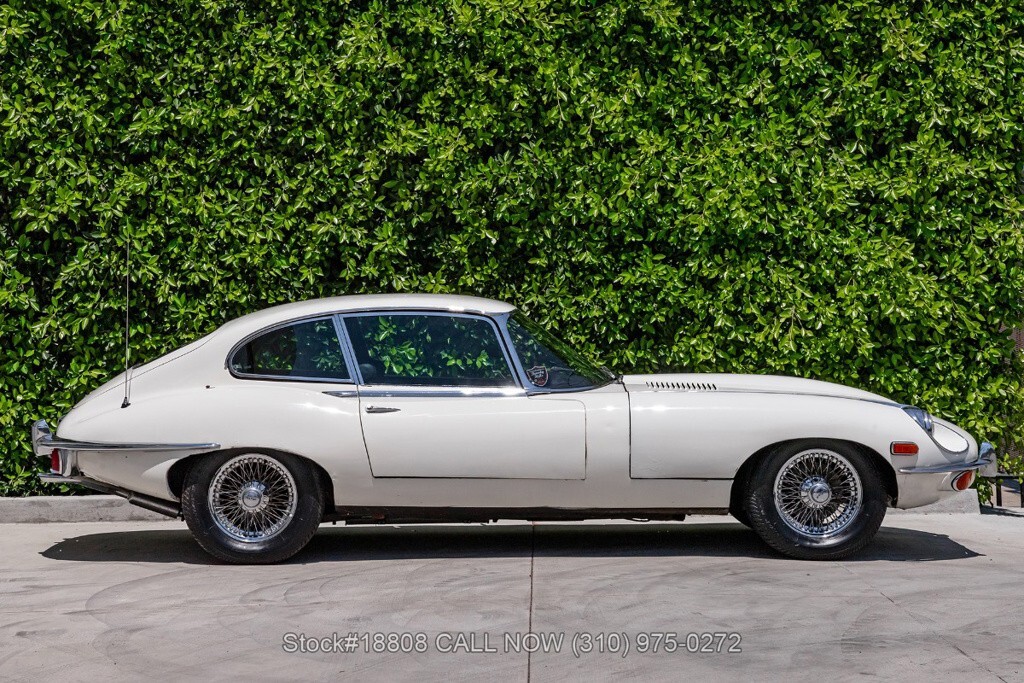 1969 Jaguar XK Series II 2+2 - photo 3
