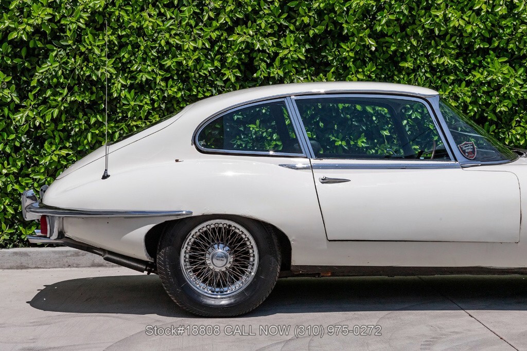 1969 Jaguar XK Series II 2+2 - photo 9