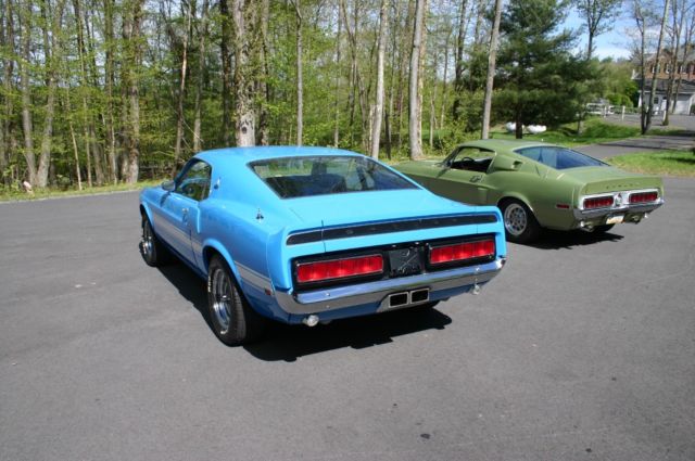 1969 Shelby Cobra GT 350 - photo 2