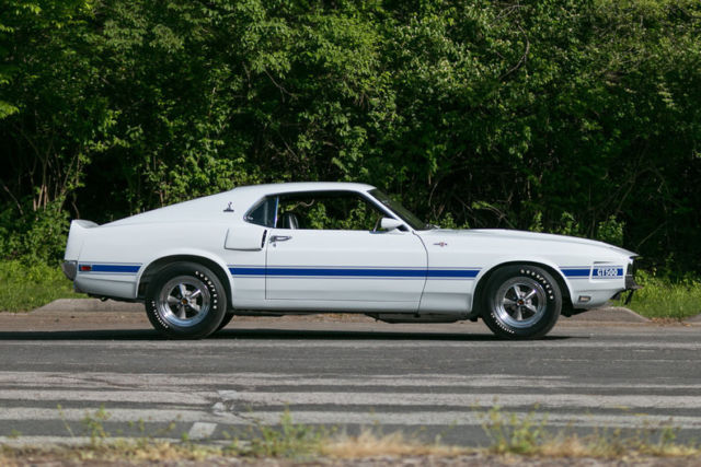 1969 Shelby GT500 - photo 10