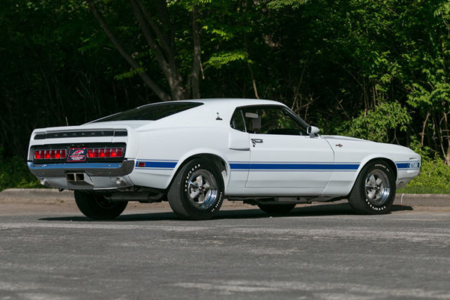 1969 Shelby GT500 - photo 9