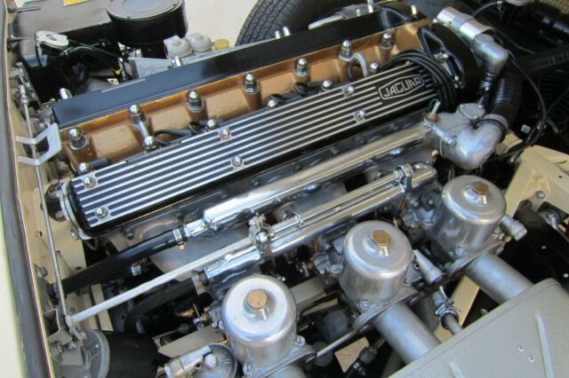 1969 Jaguar E-Type XKE SR II OTS Roadster - Low Miles - photo 3