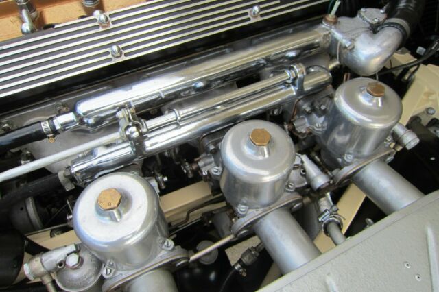 1969 Jaguar E-Type XKE SR II OTS Roadster - Low Miles - photo 8