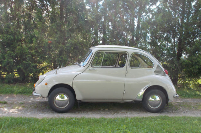 1969 Subaru 360 Deluxe Sedan Kei Micro Car - photo 4