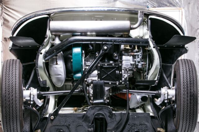 1969 Subaru Deluxe Sedan - photo 8