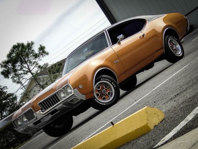 1969 Oldsmobile Cutlass Supreme - photo 10