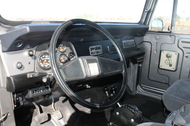 1969 Toyota Land Cruiser FJ40 - photo 8