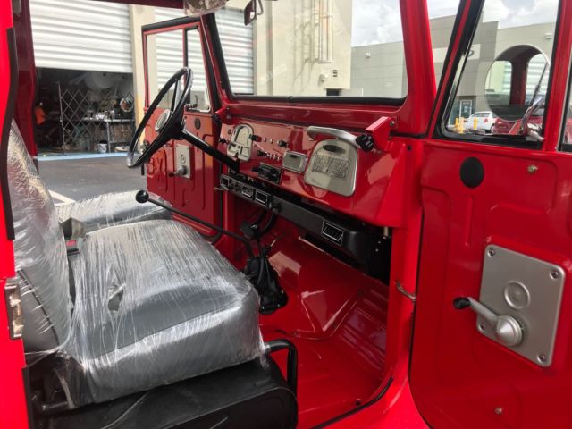 1969 Toyota FJ40 - photo 12