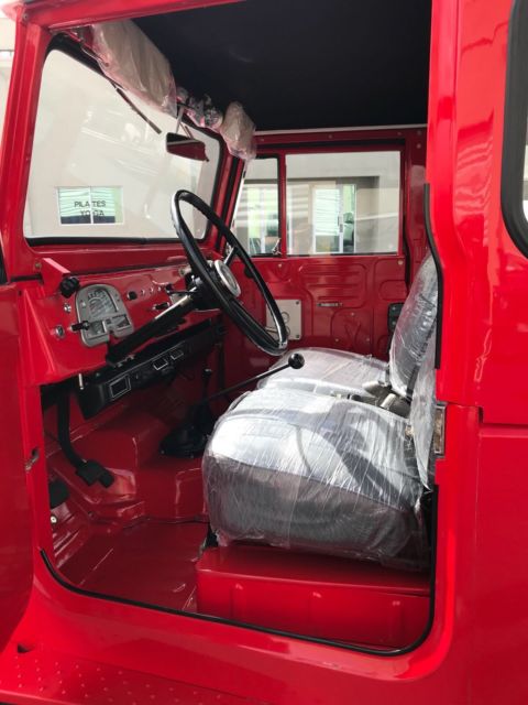 1969 Toyota FJ40 - photo 9