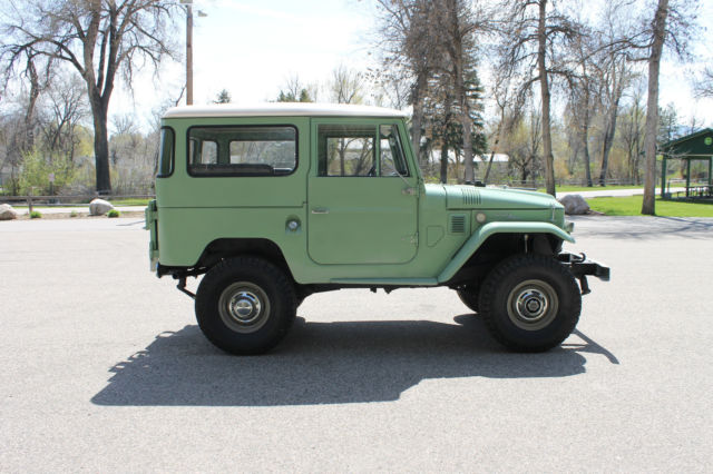 1969 Toyota Land Cruiser Base - photo 2