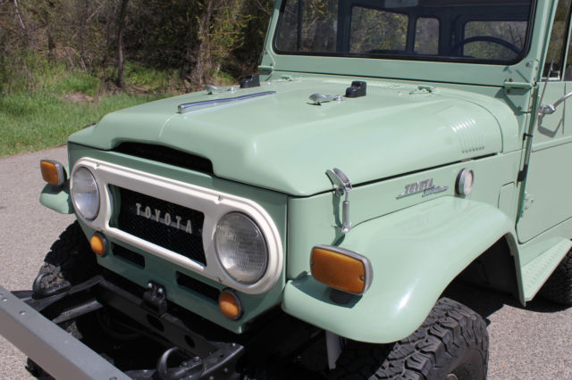 1969 Toyota Land Cruiser Base - photo 7