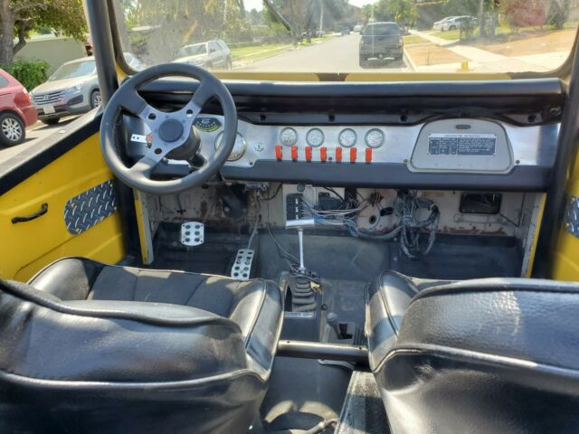 1969 Toyota Land Cruiser FJ 40 - photo 11