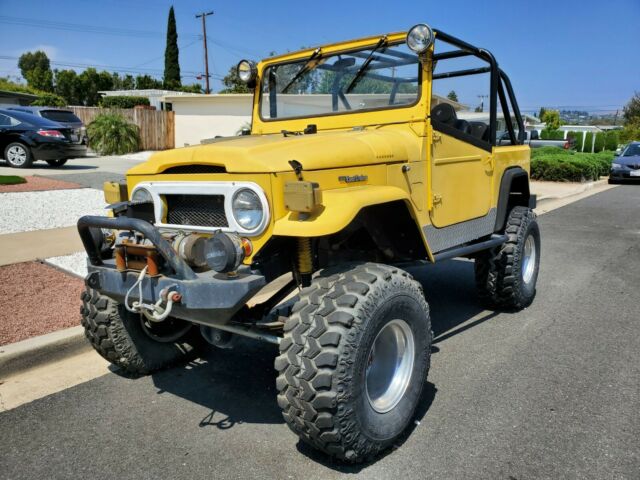 1969 Toyota Land Cruiser FJ 40 - photo 2