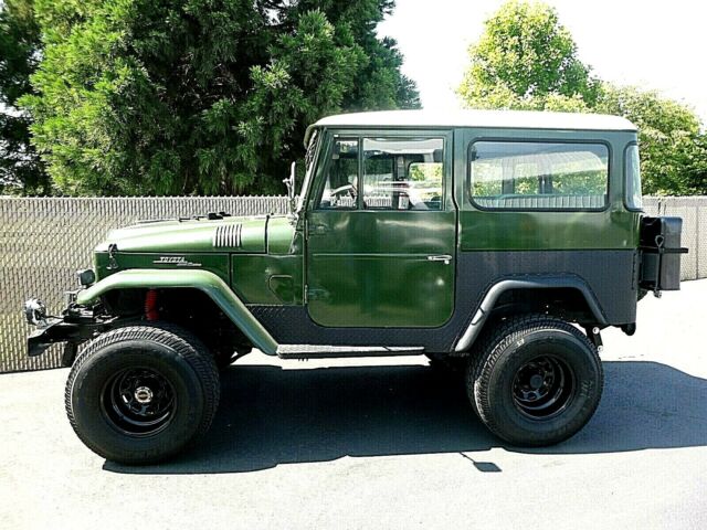 1969 Toyota Land Cruiser - photo 2