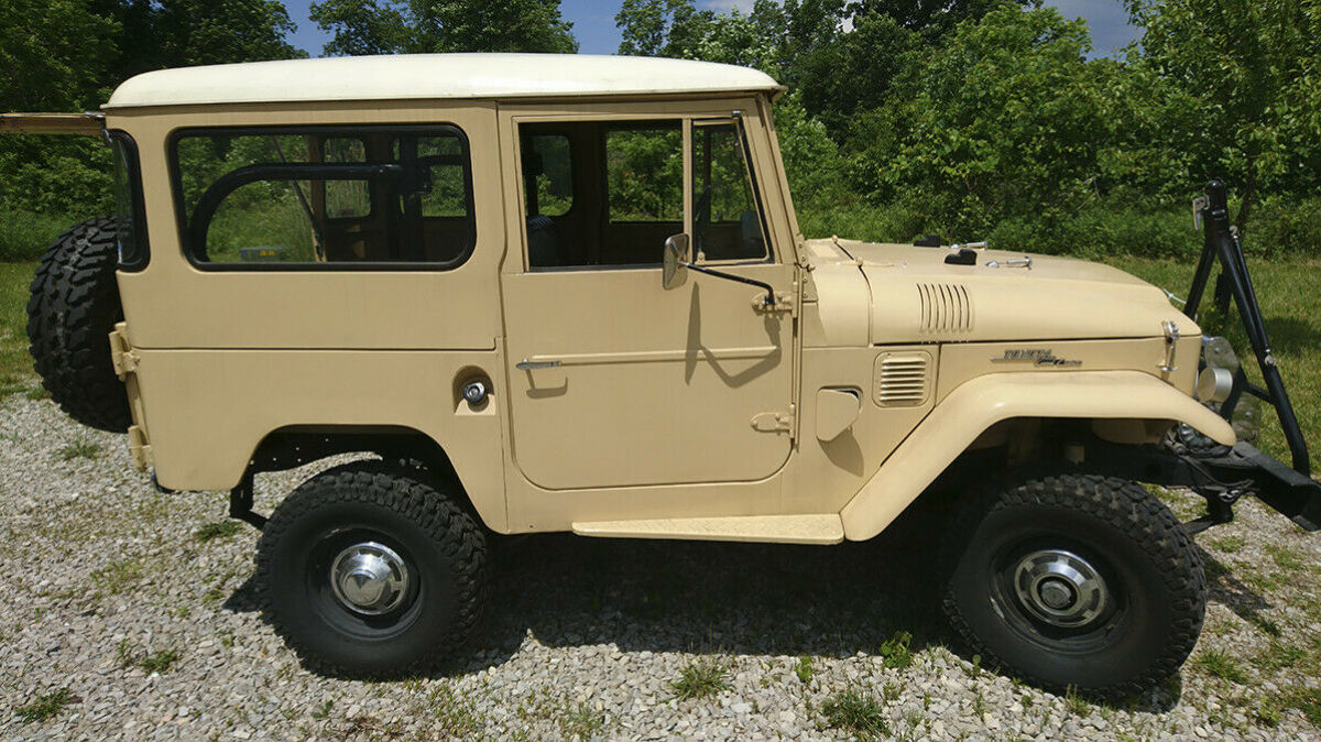 1969 Toyota Land Cruiser Soft Top/Doors, Bikini Top, Hard Panels - photo 2