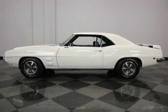 1969 Pontiac Firebird Trans Am - photo 2