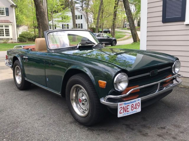 1969 Triumph TR-6, British Racing Green, overdrive, comes with hard top 1969 Triumph TR-6