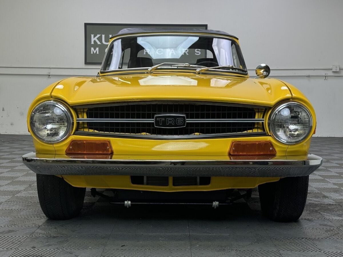 1969 Triumph TR-6 - photo 11