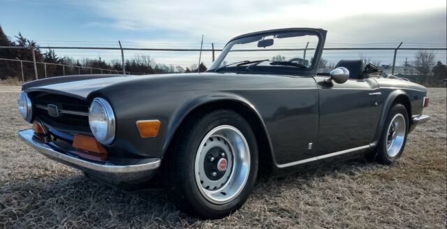 1969 TRIUMPH TR6 with Hard Top 1969 Triumph TR-6