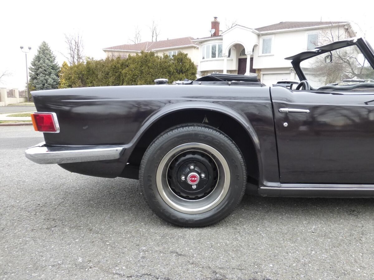 1969 Triumph TR-6 Triple Weber Carburetors - photo 12