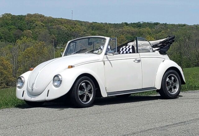 1969 Volkswagen Beetle Convertible White RWD Manual 1969 Volkswagen Beetle