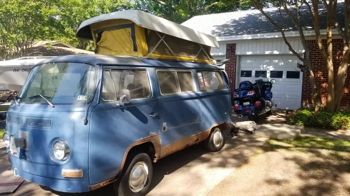 1969 VOLKSWAGEN BUS WESTFALIA/ RIVERA 1969 Volkswagen Bus/Vanagon