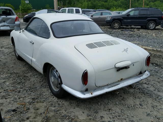 1969 Volkswagen Karmann Ghia Manual - photo 3