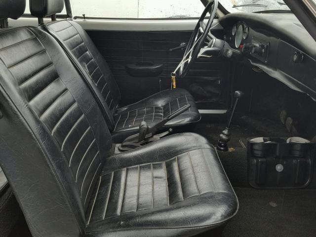 1969 Volkswagen Karmann Ghia Manual - photo 5