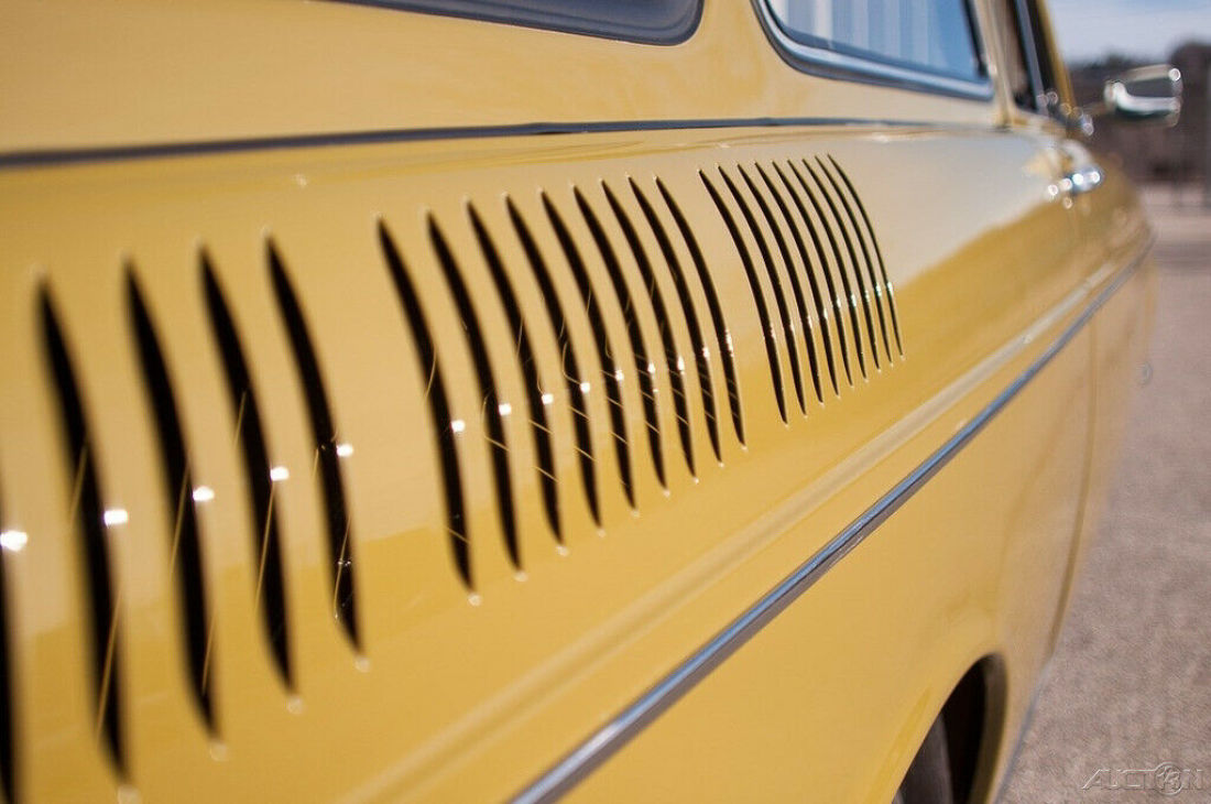 1976 Volkswagen Squareback Custom Wagon - photo 5