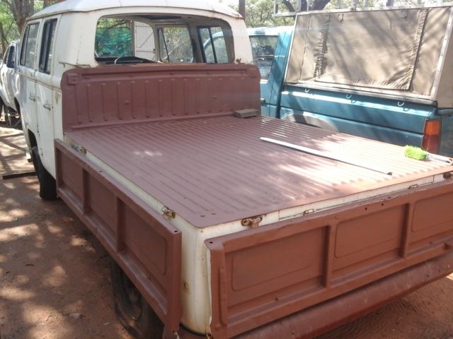1969 Volkswagen Crewcab baywindow - photo 2