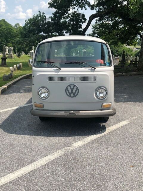 1969 Volkswagen Bus/Vanagon - photo 2