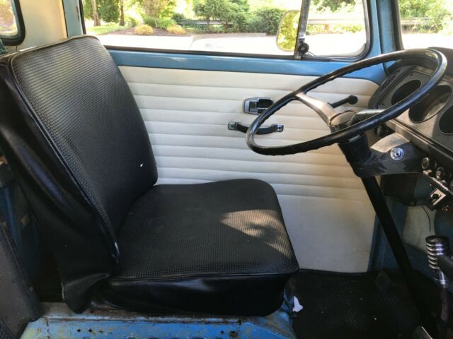1969 Volkswagen Bus/Vanagon Deluxe - photo 8