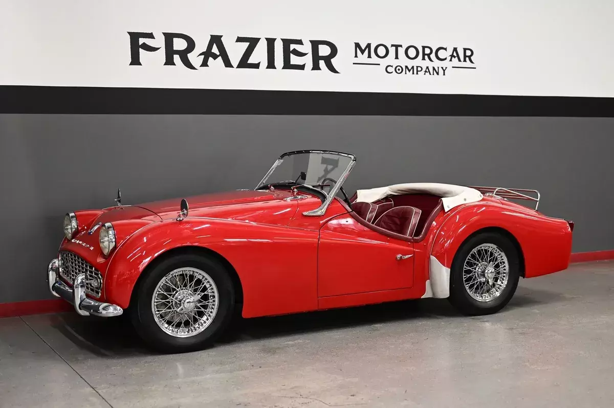 197 PICTURES POSTED of the OVERRIVE Hard Top SOFT TOP restored TR3 1960 Triumph TR3 With OVERDRIVE and HARD TOP