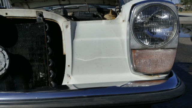 1970 Mercedes-Benz 200-Series 220D - photo 8