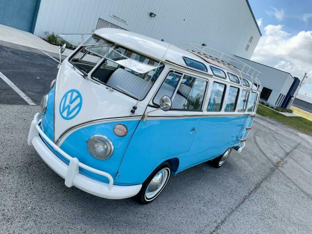 1970 Volkswagen Bus/Vanagon 23 Windows Restored SEE VIDEO! - photo 3