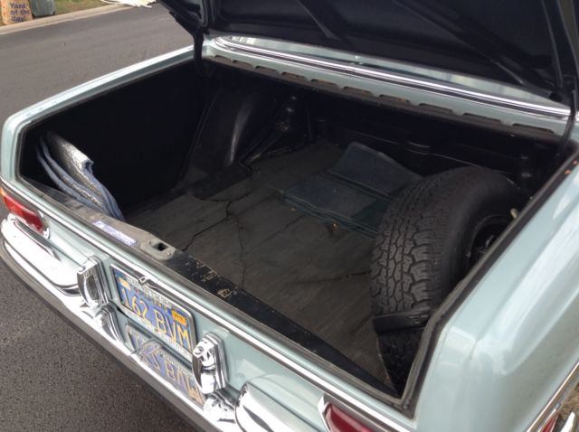 1970 Mercedes-Benz 200-Series 280s - photo 11