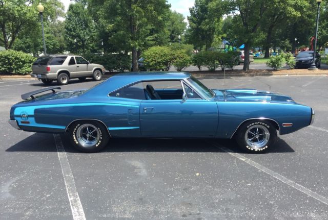 1970 440 6-Pack Dodge SuperBee 1970 Dodge Coronet
