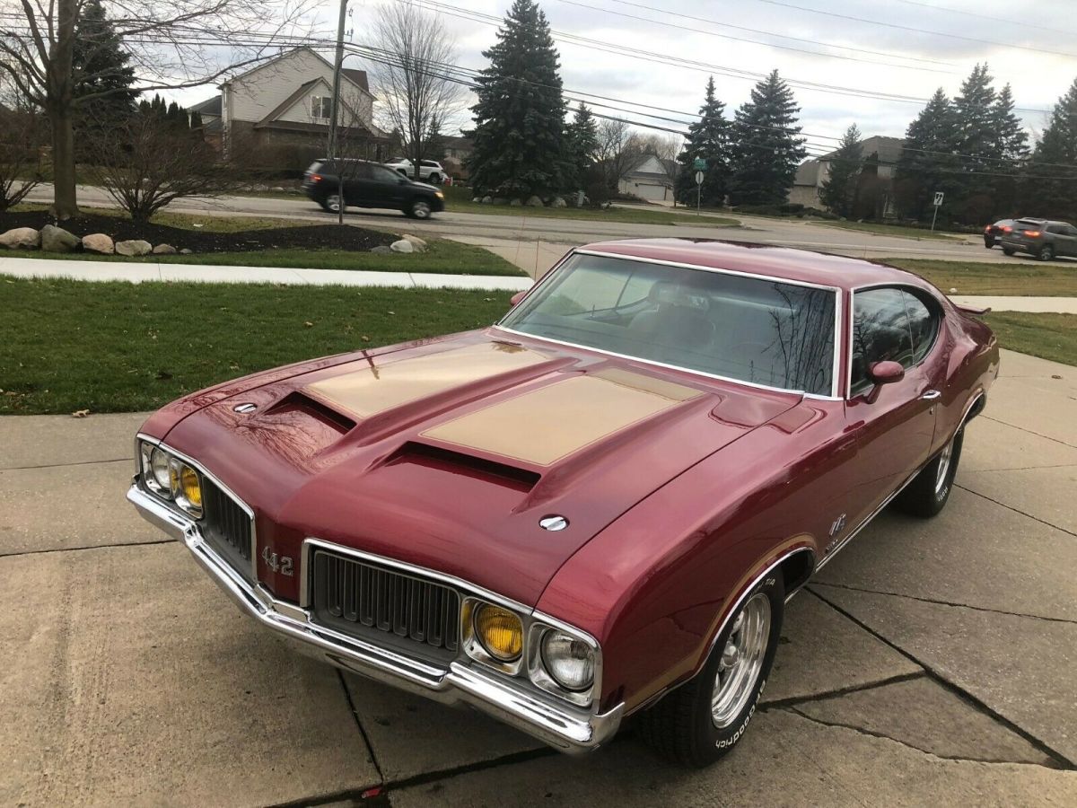 1970 Oldsmobile Cutlass - photo 2